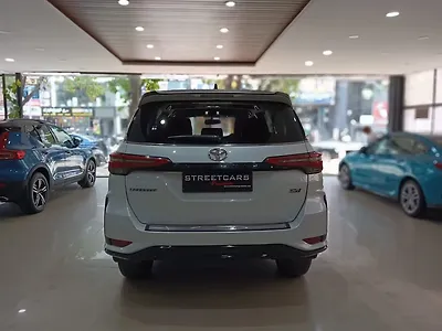2024 Toyota Fortuner