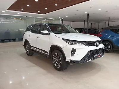 2024 Toyota Fortuner