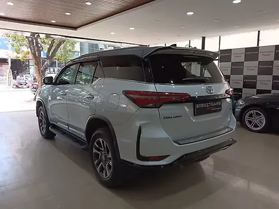 2024 Toyota Fortuner