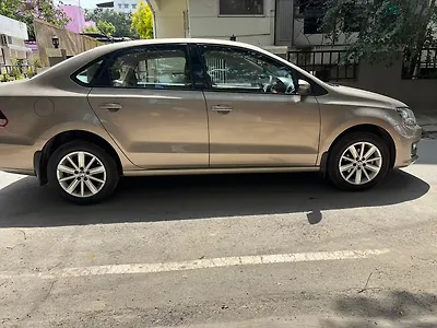 2017 Volkswagen Vento Highline 1.2 (P) AT