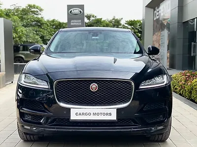 2018 Jaguar F-Pace Prestige 1
