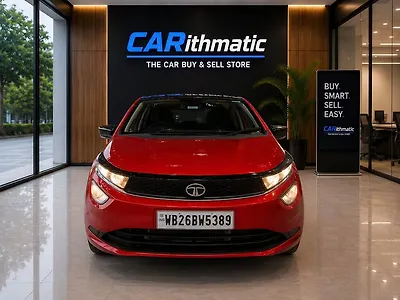 2023 Tata Altroz XZ Plus (S) 1