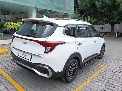 2022 Kia Carens Luxury Plus 1.4 Petrol DCT 6 STR