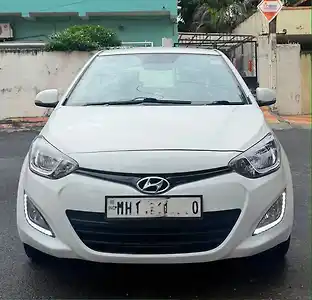 2013 हुंडई i20 स्पोर्ट्ज़ 1.4 crdi 1 2013 हुंडई i20 स्पोर्ट्ज़ 1.4 crdi 1