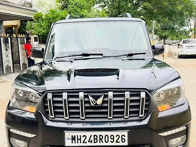 2022 Mahindra Scorpio S9 1