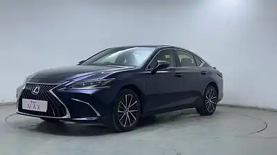 2023 लेक्सस ES 500e 300h लग्ज़री 1