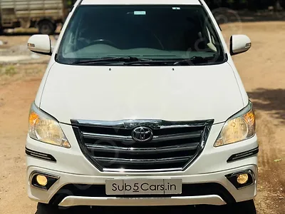 2014 Toyota Innova 2.5 EV MS 7 STR BS-IV 1
