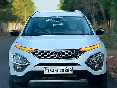 2022 टाटा सफारी xz प्लस 1