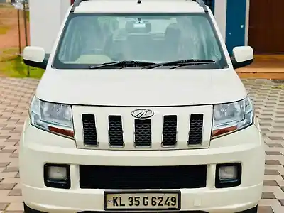 2016 महिंद्रा tuv300 t6 प्लस 1