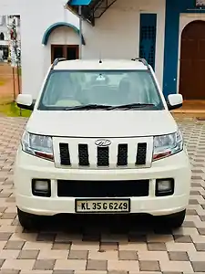 2016 महिंद्रा tuv300 t6 प्लस 1 2016 महिंद्रा tuv300 t6 प्लस 1