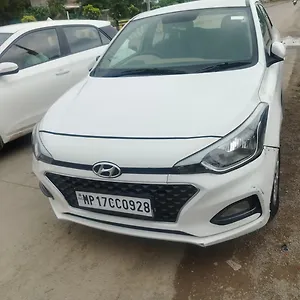 2018 Hyundai i20 Active 1.2 S 1 2018 Hyundai i20 Active 1.2 S 1
