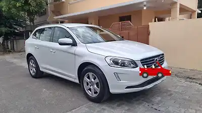 2014 Volvo XC60 Summum D4 1