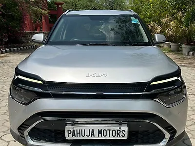 2023 Kia Carens Luxury Plus 1.4 Petrol DCT 7 STR 1