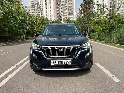 2023 Mahindra XUV700 AX 7 Petrol AT Luxury Pack 7 STR [2021] 1