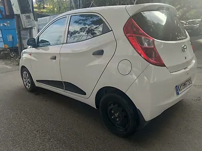 2017 Hyundai Eon Magna +
