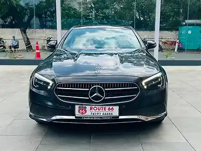 2022 मर्सिडीज़ बेंज़ E-क्लास e 220d एक्सक्लूज़िव [2021-2023] 1