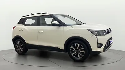 2021 Mahindra XUV300 W8 (O) 1.5 Diesel AMT 1 2021 Mahindra XUV300 W8 (O) 1.5 Diesel AMT 1