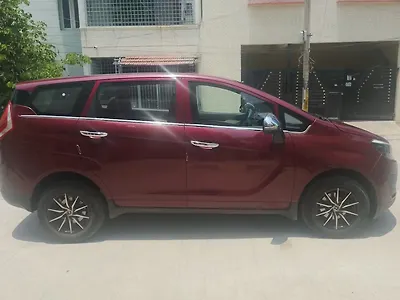 2019 Mahindra Marazzo M2 8 STR
