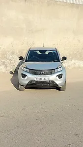 2018 Tata Nexon XM 1 2018 Tata Nexon XM 1