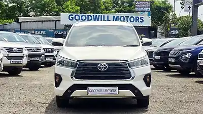 2022 टोयोटा इनोवा क्रिस्टा vx 2.4 8 सीटर 1 2022 टोयोटा इनोवा क्रिस्टा vx 2.4 8 सीटर 1