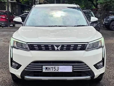 2023 Mahindra XUV300 W8 (O) 1.5 Diesel [2020] 1