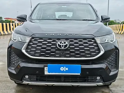 2025 Toyota Innova Hycross VX Hybrid (Electric + Petrol) Automatic (e-CVT) 7 STR 1