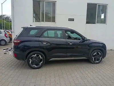 2021 Hyundai Alcazar Platinum 7 STR 1.5 Diesel