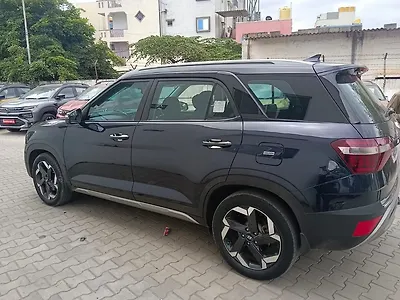 2021 Hyundai Alcazar Platinum 7 STR 1.5 Diesel