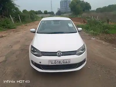 2014 फ़ॉक्सवैगन वेंटो हाईलाइन डीज़ल 1