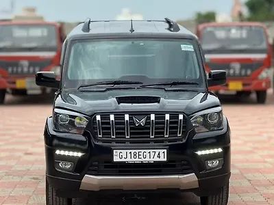 2026 Mahindra Scorpio S11 Diesel Turbo Manual 7 STR 1