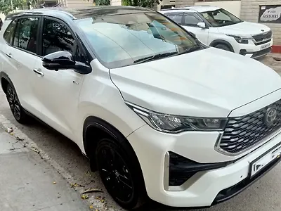 2025 Toyota Innova Hycross ZX (O) Hybrid (Electric + Petrol) Automatic (e-CVT) 7 STR