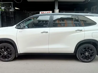 2025 Toyota Innova Hycross ZX (O) Hybrid (Electric + Petrol) Automatic (e-CVT) 7 STR