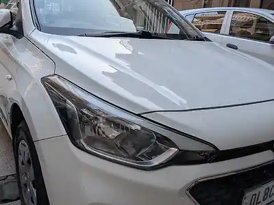 2020 हुंडई एलीट i20 मैग्ना 1.2 एमटी [2020-2023] 1