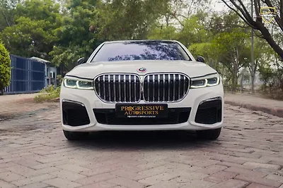2022 BMW 7-Series 730Ld DPE Signature 1 2022 BMW 7-Series 730Ld DPE Signature 1