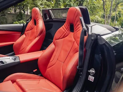 2025 BMW Z4 M 40i