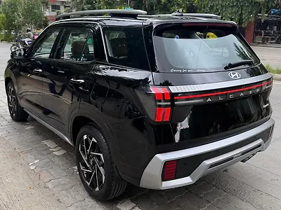 2025 Hyundai Alcazar Signature Petrol 1.5L Turbo Automatic (DCT) 6 STR