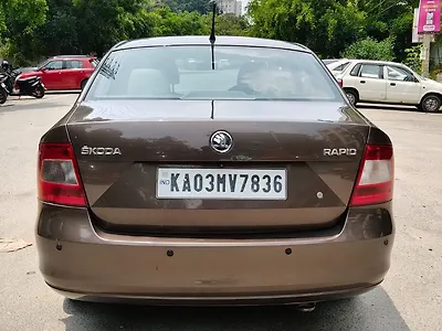 2015 Skoda Rapid 1.6 MPI Ambition Plus AT