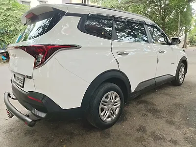 2024 Kia Carens Gravity 1.5 Petrol MT