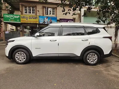2024 Kia Carens Gravity 1.5 Petrol MT