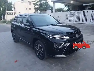2023 टोयोटा अर्बन क्रूज़र हायराइडर V Hybrid [2023-2025] 1