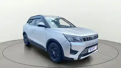 2019 महिंद्रा XUV300 w8 (o) 1.2 पेट्रोल 1 2019 महिंद्रा XUV300 w8 (o) 1.2 पेट्रोल 1