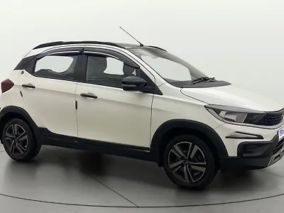 2023 Tata Tiago XZ AMT [2021-2023] 1