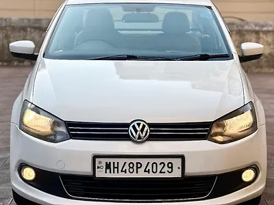 2013 Volkswagen Vento Highline Petrol AT 1