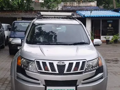 2014 Mahindra XUV500 W8 1