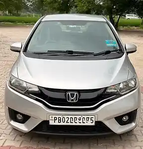 2018 होंडा जैज़ वी डीज़ल 1 2018 होंडा जैज़ वी डीज़ल 1