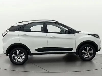 2022 Tata Nexon