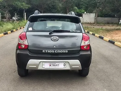 2014 Toyota Etios Cross 1.2 G