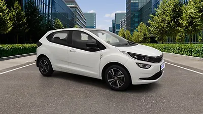 2023 Tata Altroz XZ Plus (O) (S) iCNG 1 2023 Tata Altroz XZ Plus (O) (S) iCNG 1