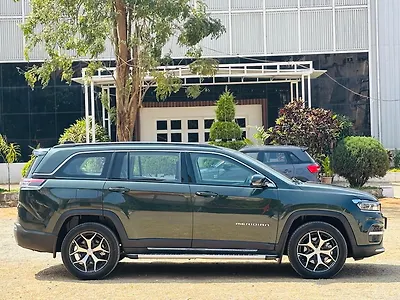 2022 Jeep Meridian Limited 4X2 AT