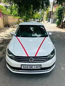 2018 Volkswagen Vento Highline Plus 1.2 (P) AT 16 Alloy 1 2018 Volkswagen Vento Highline Plus 1.2 (P) AT 16 Alloy 1
